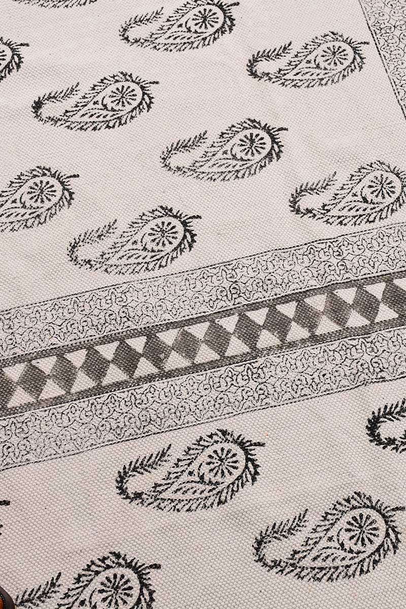 Traditional Hand Block Printed Paisley Cotton Dhurrie Rug - Image 3